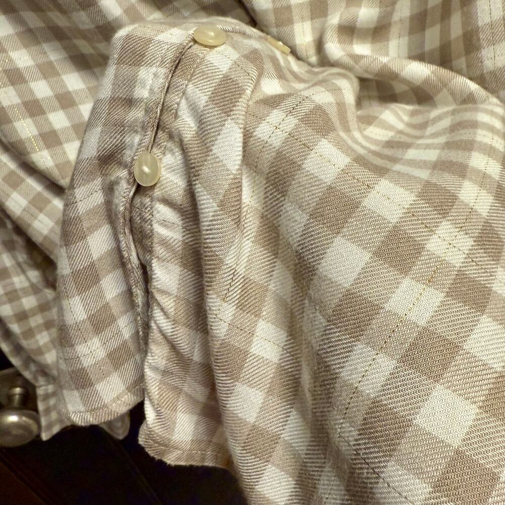 🎉HP!🎉LOFT Shimmer Plaid V-Neck Blouse (Size L) - Picture 7 of 10